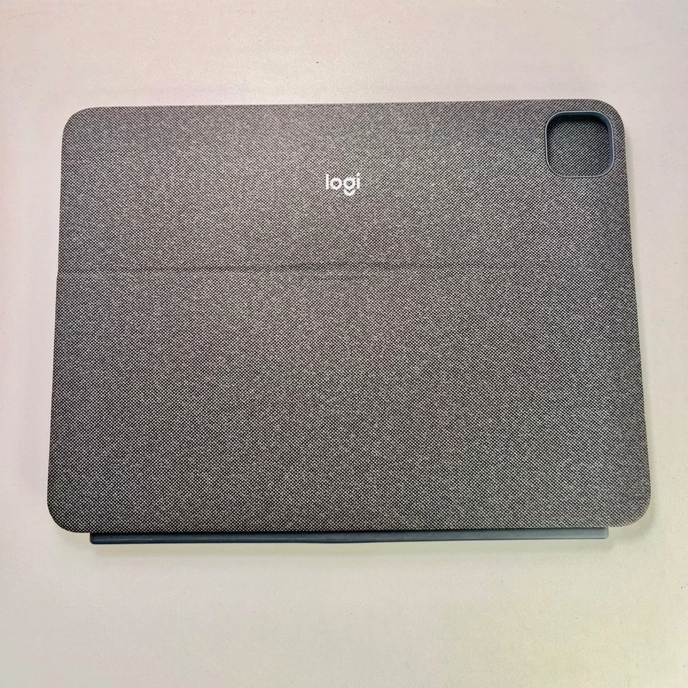 Logitech Combo Touch Keyboard Case YU0048 for iPad 7/8/9 10.2